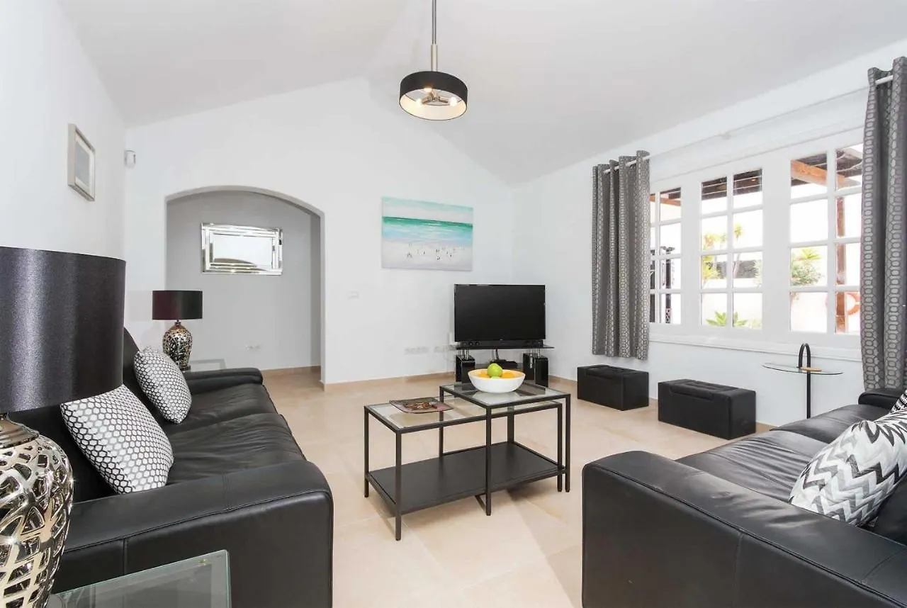 Alicia Villa Puerto del Carmen   Puerto del Carmen (Lanzarote)